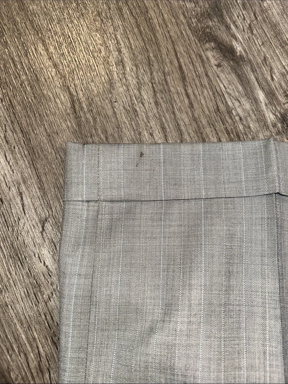 Tom James Prestige Custom Gray Pinstripe Wool Blend Suit 44R 36x28